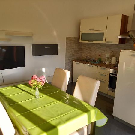 Apartment Valerija Baska  Exterior photo